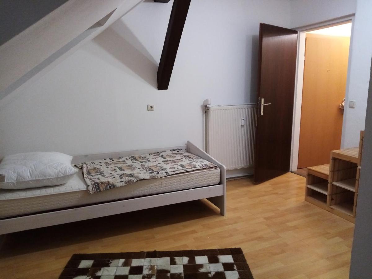 Apartmany Lend ภายนอก รูปภาพ
